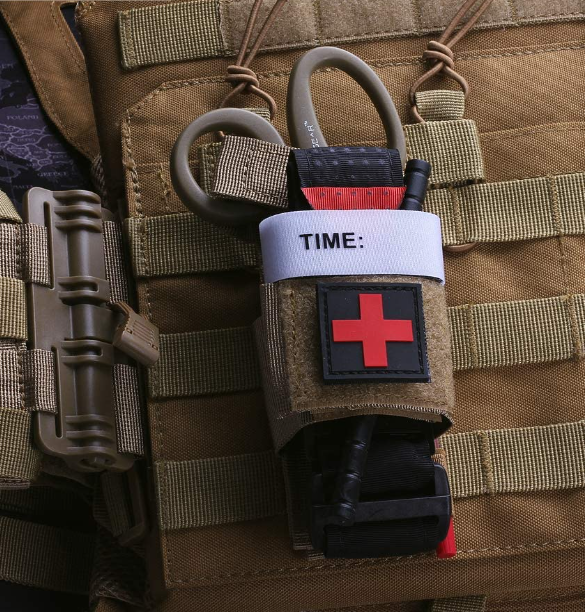 Tourniquet EMT MOLLE mount for SOF-T and CAT with Red Cross patch